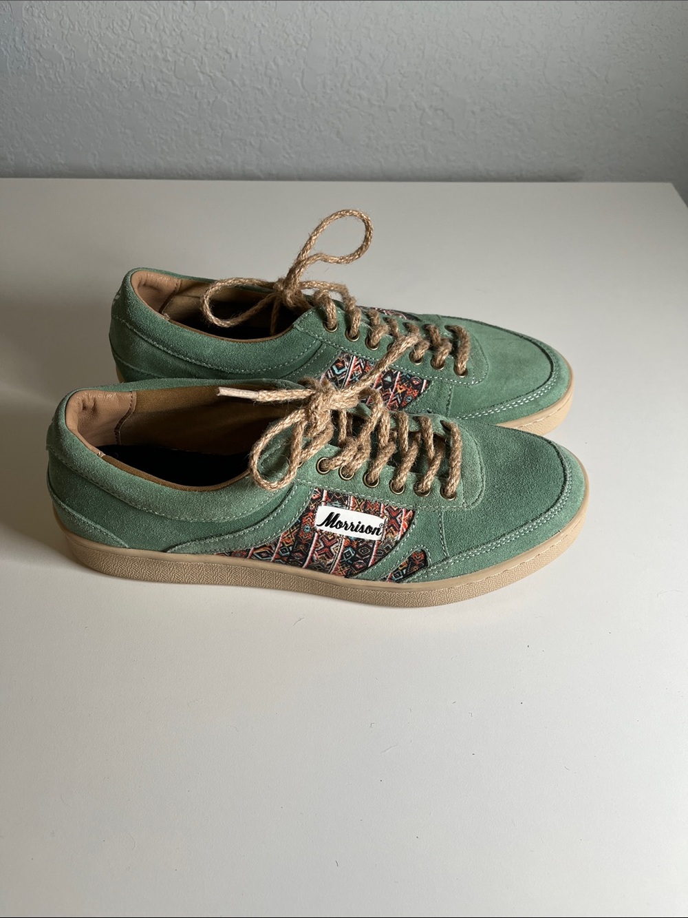 Men's Morrison Low-Top Nineties Sneakers in Mint Green Size 7.5
